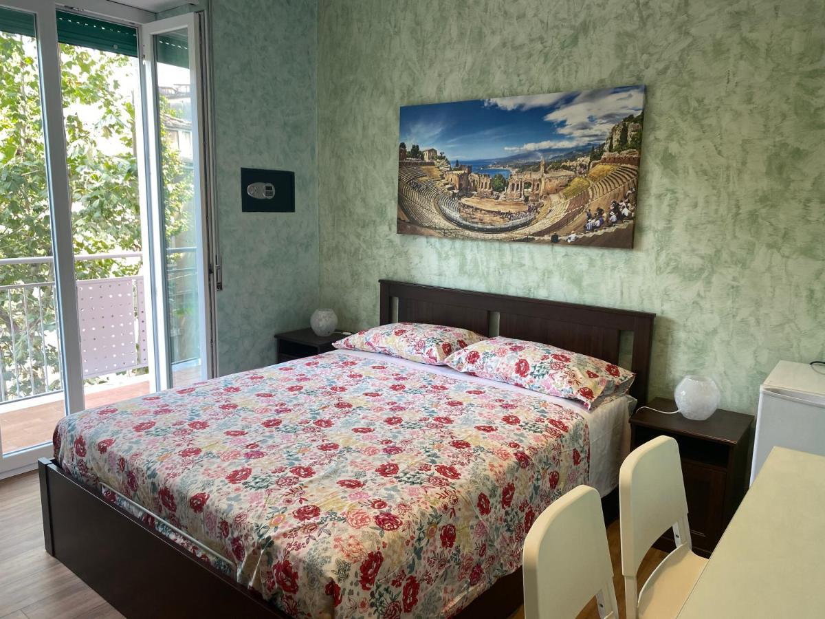 B&B Catania Centro - Charme & More Extérieur photo