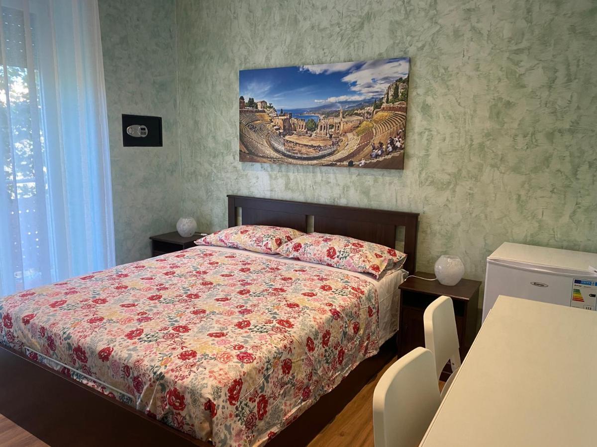B&B Catania Centro - Charme & More Extérieur photo